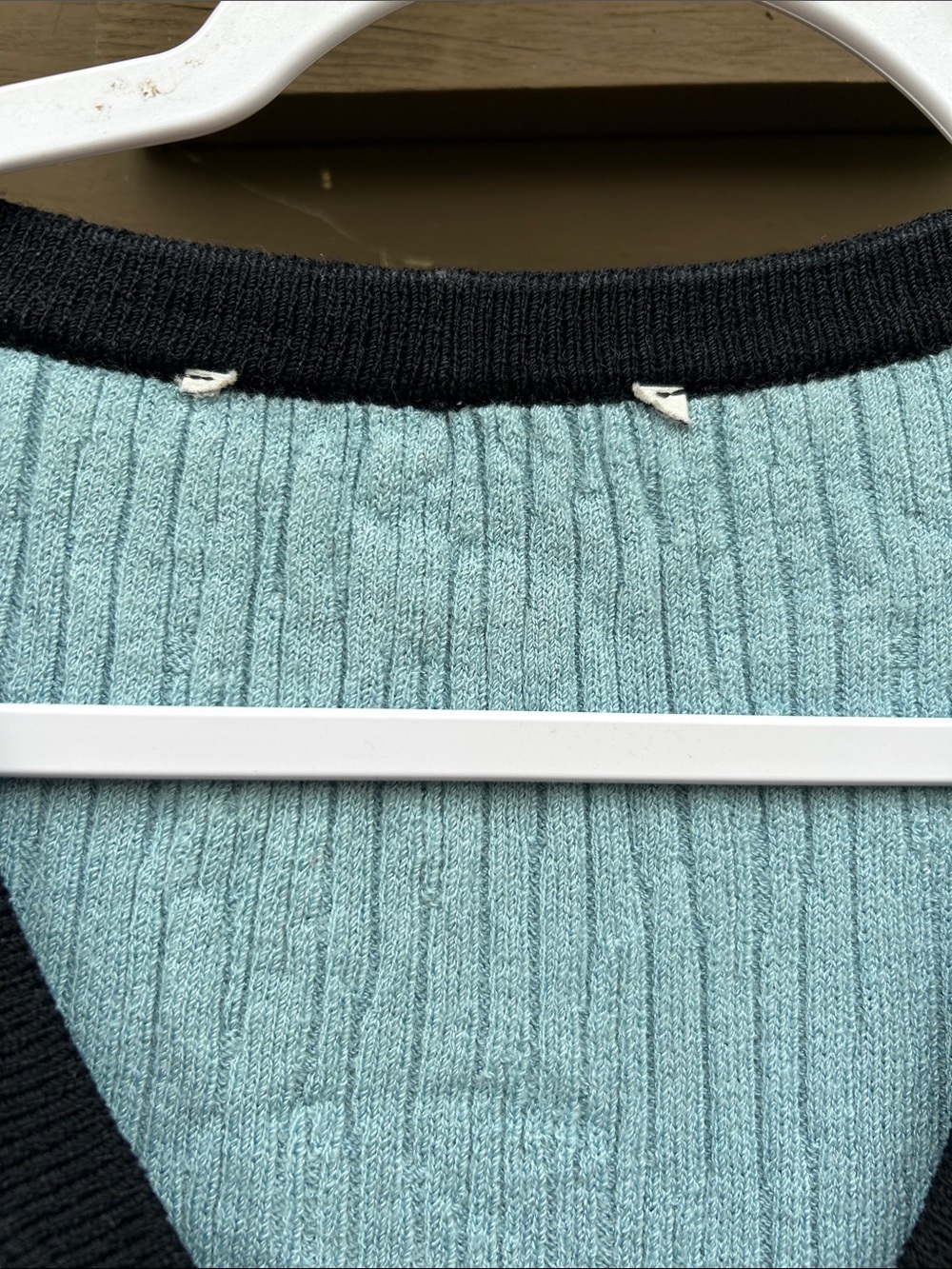 St. John Collection Vintage Santana Knit Cardigan Late 1980s–Early 1990s - Picture 6 of 17